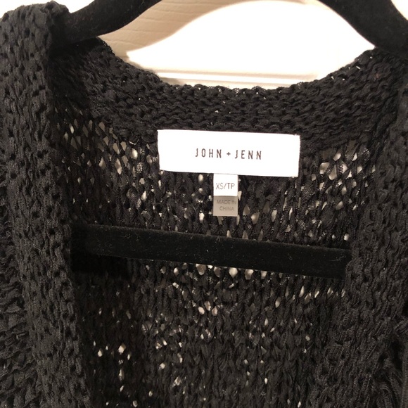 John + Jenn Fringed Open Stitch Tank XS NWOT - Picture 4 of 7